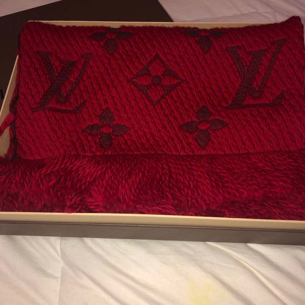 Authentic Louis Vuitton Logomania Wool Silk Scarf